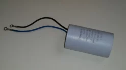 CONDENSATEUR 30µF POMPE HORS SOL RACER 1.5CV