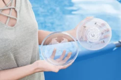 Bestway LUMIERE FLOTTANTE A LEDS DIAM 18 Cm -Piscine Boutique lumiere flottante a leds diam 18 cm 3