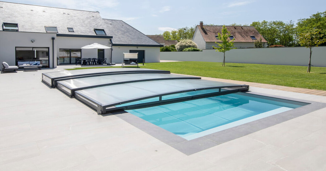 Piscine Boutique -Piscine Boutique 2023 abrisud fpieau 60 3886 ret 2 0